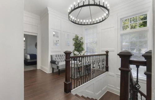 Family-Friendly 5BR | Sleeps 15 | 3 mins Downtown! - Foto 46