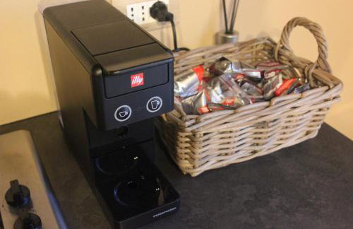 AgliChalet Erbe Montane-Vasca idromassaggio privata condivisa tra i due chalet, con parcheggio privato e colonnina ricarica auto elettrica con supplemento - Photo 18