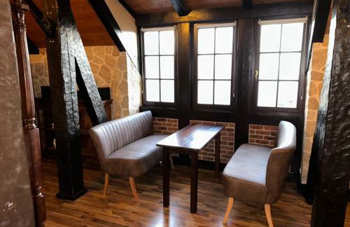 Romantische Ferienwohnung GERICHTSSTUBE im Rittergut Leppersdorf bei Radeberg für 6 Pers - Foto 7