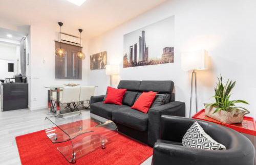 Madrid Río Apartment - Photo 1