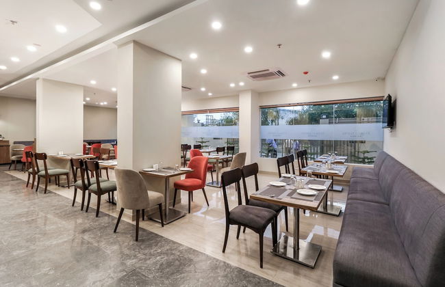 Starlit Suites Newtown Kolkata - Foto 23