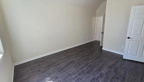 Woodland Oasis 2BR With FREE PARKING - Foto 5