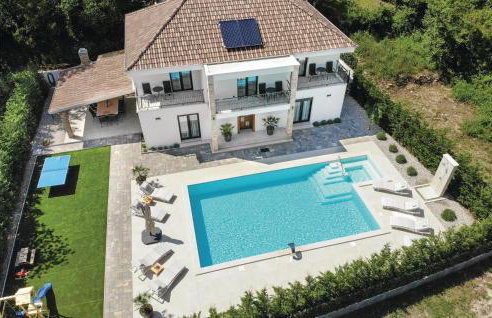 Beautiful Home In Omis With Sauna - Photo 21