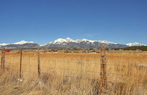 Casa Salida! 1 mile from dwntwn, private hot tub - Foto 23