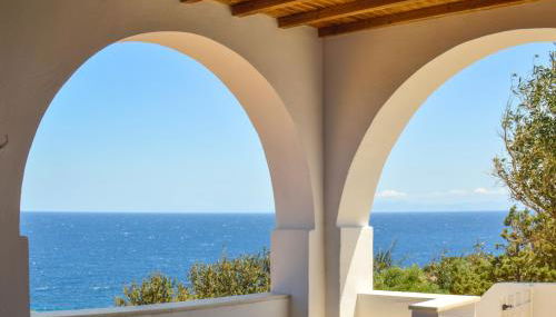 Villa Rouvis With Outdoor Hot Tub - Foto 2