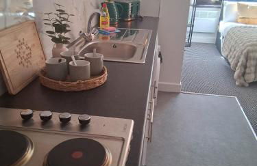 Crown House Studio Apartment - Foto 26