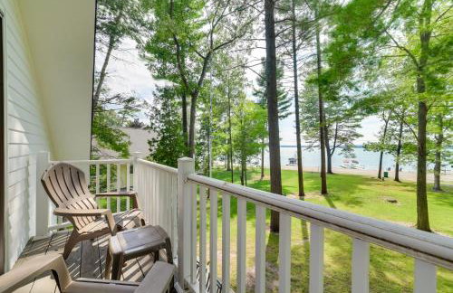 Scenic Cottage with Private Dock on Torch Lake - Foto 22