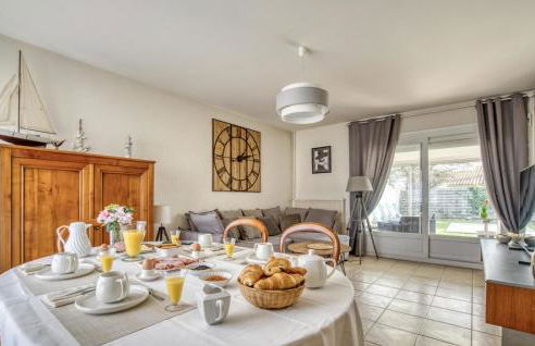 3 Bedroom Gorgeous Home In Rochefort - Foto 6