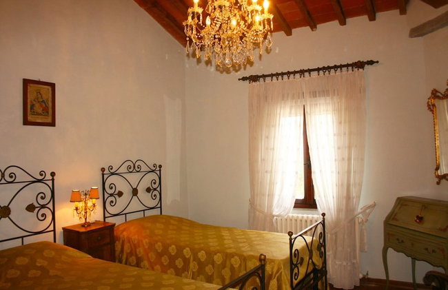 Stunning private villa for 6 guests with private pool, TV, pets allowed and parking - Foto 2