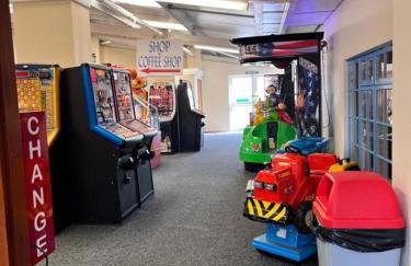 Cosy holiday caravan minutes from the beach - Foto 43