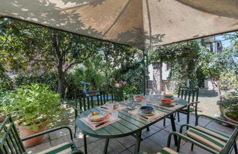 4 Bedroom Lovely Apartment In Nerola - Foto 11