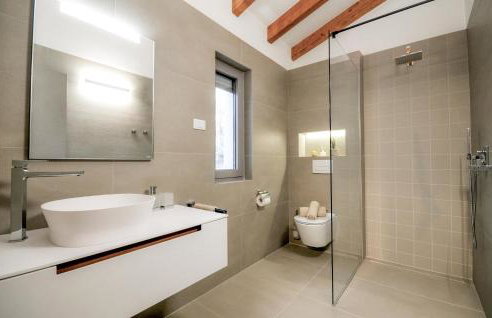 Gorgeous Home In Gajana - Foto 37