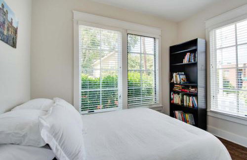 Private Backyard - Near Bicentennial Park - Foto 24