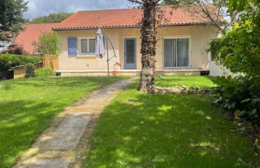 La Dinière - Calme - Jardin - 15mn du Futuroscope - Foto 32