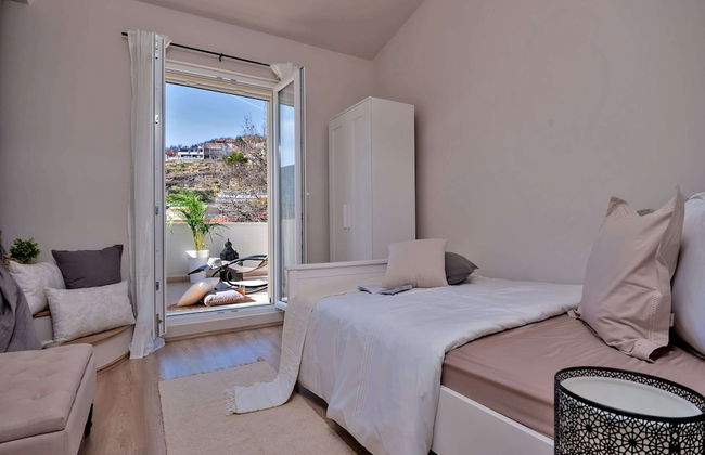 Luxury Villa Lelu With Heated Saltwater Pool, Parking, High Speed Internet, Bbq, el. car Charge T2 - Foto 9