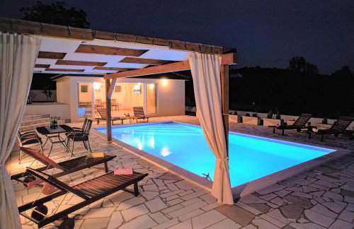 Villa Gorana with large private pool - Foto 56