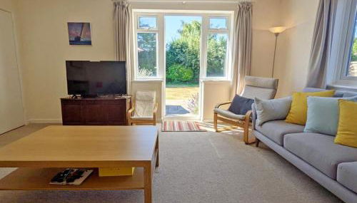 Beacon Square, Emsworth - Photo 4