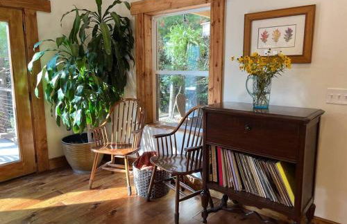 Secluded with Hot tub, Pool table, Arcade, Fishing andTheater Room - Photo 50