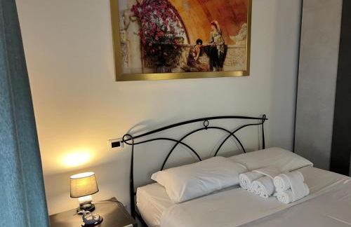 Saint Peter & Giulio Cesare - Photo 29