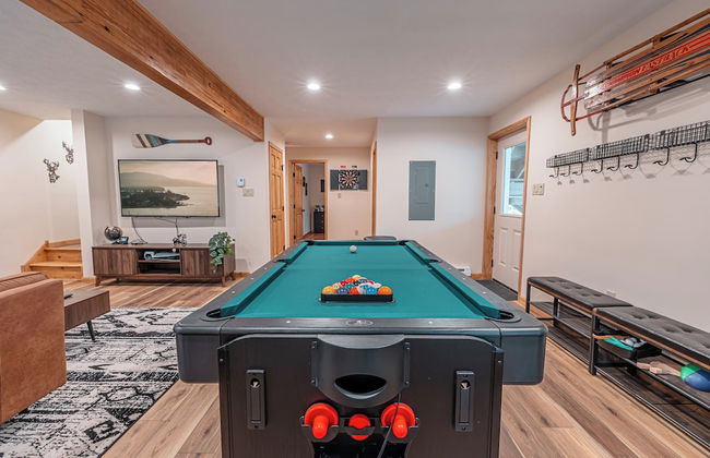 NEW Large Group Summer Getaway W/hot Tub + Game Room! - Foto 32