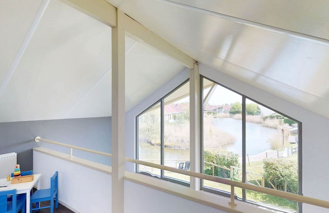 Family Friendly Villa near Center of Kortgene - Photo 26