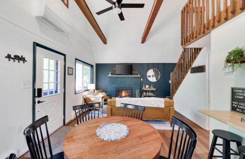 Camp Cedar:7 miles to Camelback, 5 to Kalahari! - Photo 24