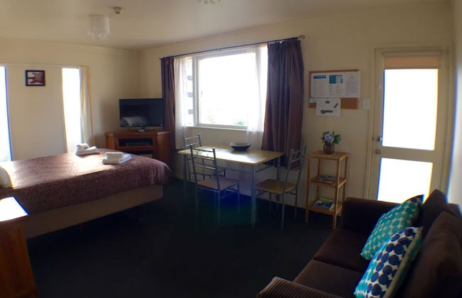 Sea Vista Apartments - Photo 8