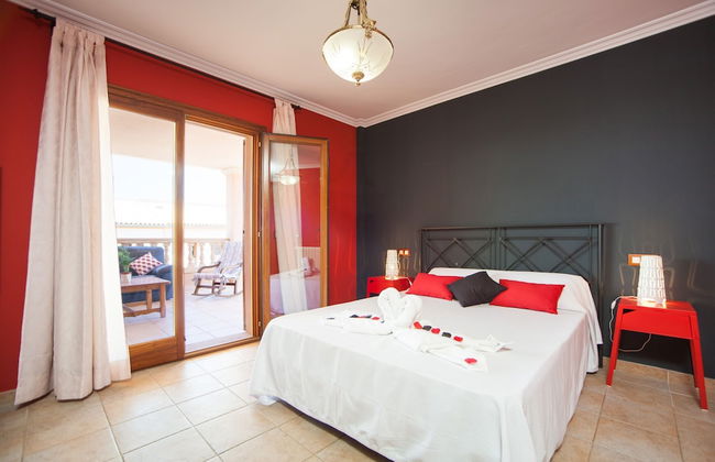 Cas Barber in Muro With 4 Bedrooms and 3 Bathrooms - Foto 12