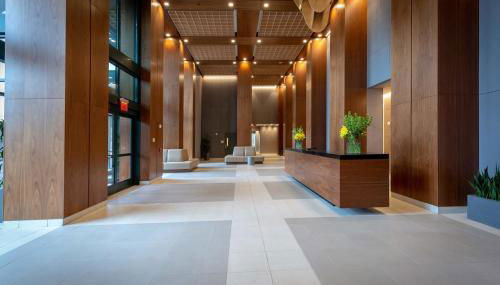 Very posh 1 bed room apartment -City Views, walk to Subway and Ferry, 15 minutes to Manhattan, Min 30 days stay - Foto 4, Lobby or reception