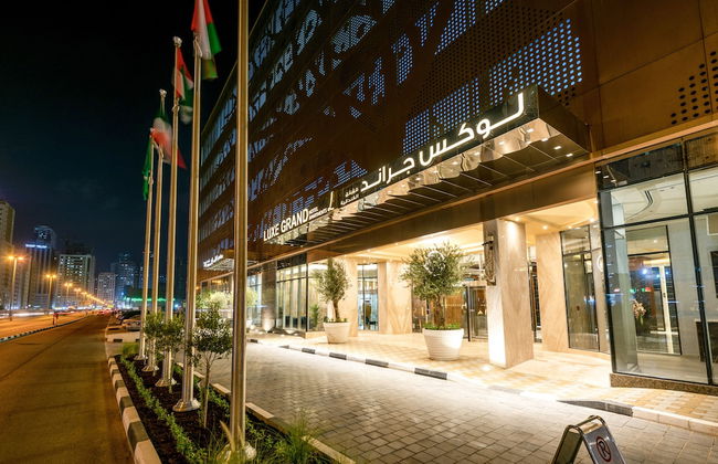 Luxe Grand Hotel Apartments - Foto 21