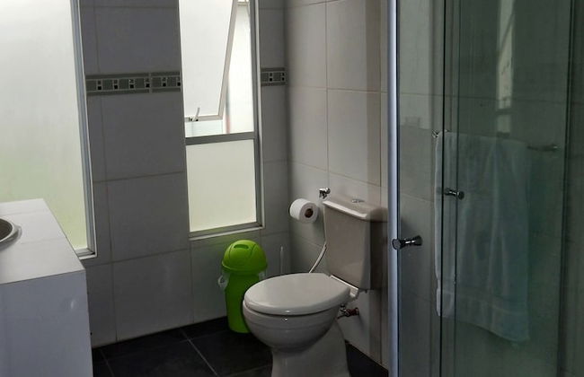 Minimalist Apartment - Photo 51