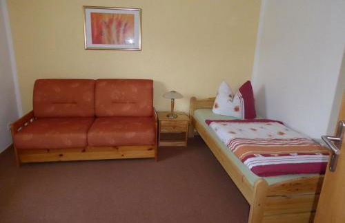 Bungalow in Zweedorf mit Liegewiese - Foto 9