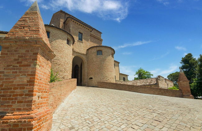 Scenic Apartment in Mombaroccio with Garden near City Center - Foto 32