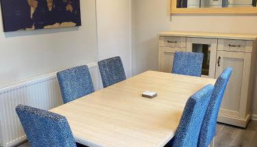 Spacious & modern 3 bed house - Foto 3