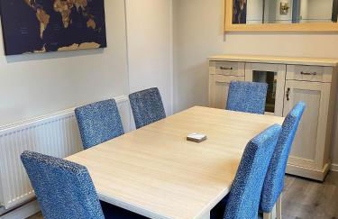 Spacious & modern 3 bed house - Foto 3