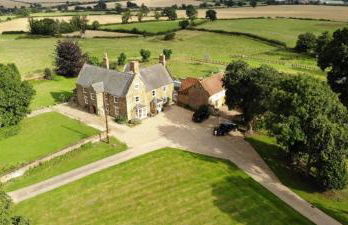 The Cobbles - Photo 5