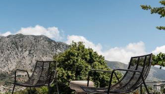 Eumelia Iconic Villa, with Heated Pool & Whirlpool, By ThinkVilla - Foto 4