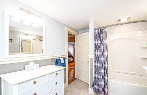 Whispering Waters Farmhouse and Wedding Barn - Foto 38