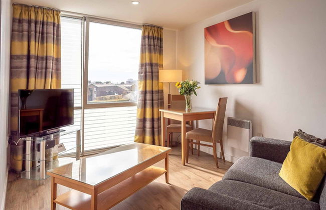 PREMIER SUITES Liverpool - Photo 38