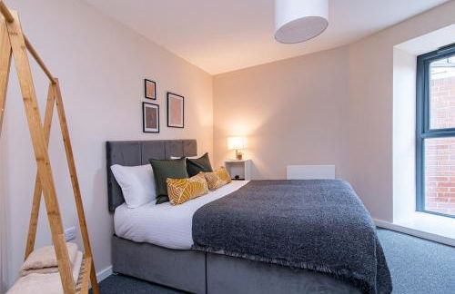 2 bedroom flat by Eccles Station with communal rooftop garden - Foto 22