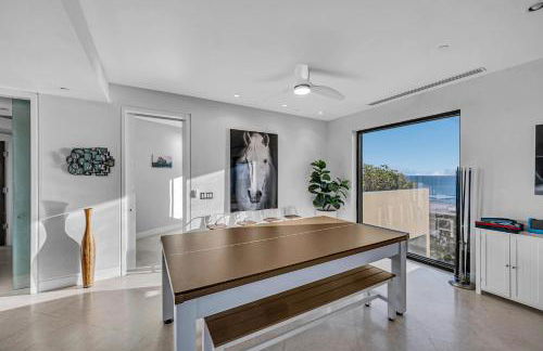 Crown Jewel of Ocean Drive- 2 story Penthouse, 4 Bedrooms & Private rooftop spa - Foto 3