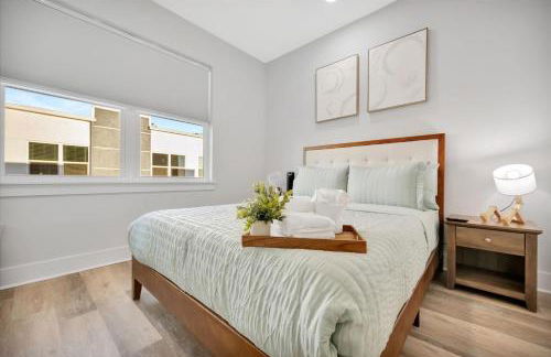 4br3ba Modern Sleeps 10 8 Minutes to Raymond James - Foto 29