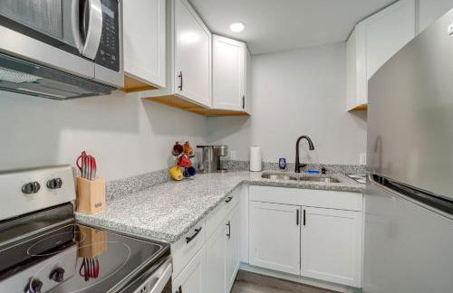 Waterfront Grove Retreat with Dock Cedar Ridge - Foto 9