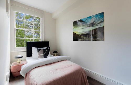 Design Haven! Big Group-Friendly 4BR City Escape in Waterloo's Coolest Corner - Foto 31