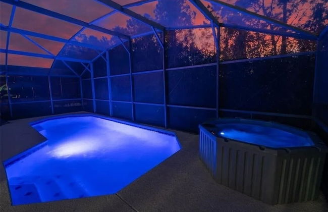 Madiera Magic 5 Bedroom Home by RedAwning - Photo 32