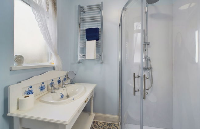 Unique 2 bed Leigh-on-sea- With Real Piano - Foto 18