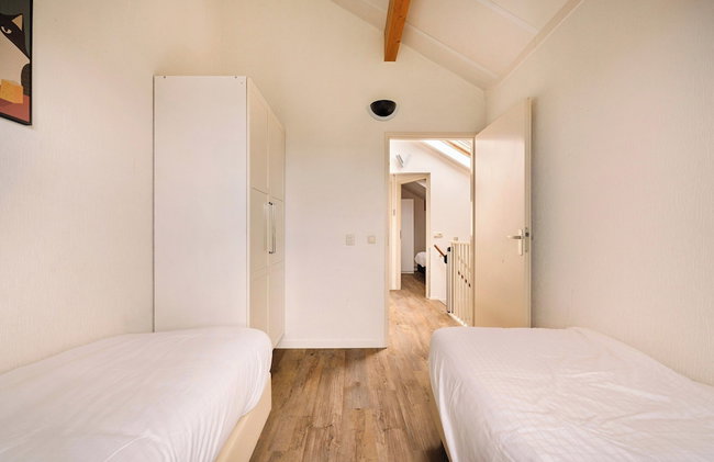 Villa in Julianadorp Near Sandy Beach - Foto 10