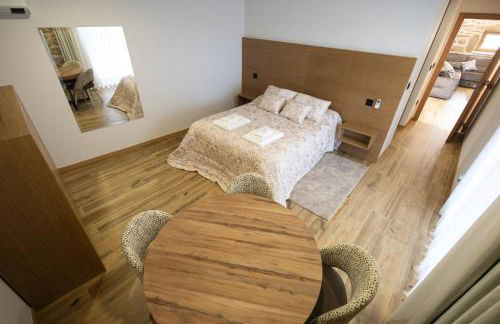 Casa Grande Gondomil com Campo de Padel, Piscina - Foto 30