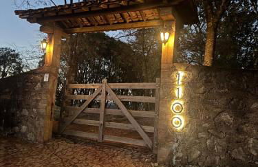 Charming Colonial Countryside Home with Wifi - Foto 32