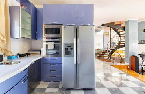 4 Bedrooms - Sleeps 10 - Pets - Pool - Hottub - Foto 70